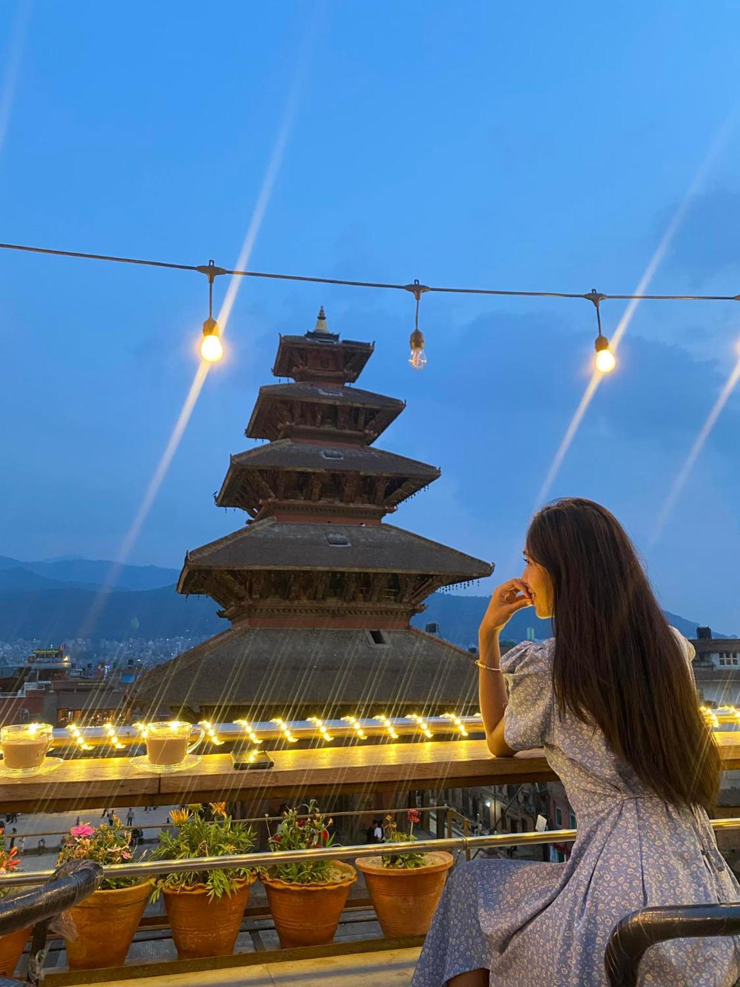 Annapurna Guest House And Rooftop Restaurant Bhatgoan Buitenkant foto
